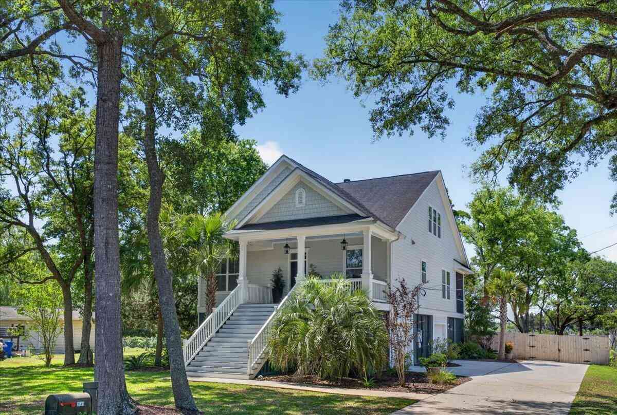 Homes For Sale - 3645 Moonglow Drive<br/> Johns Island, SC 29455