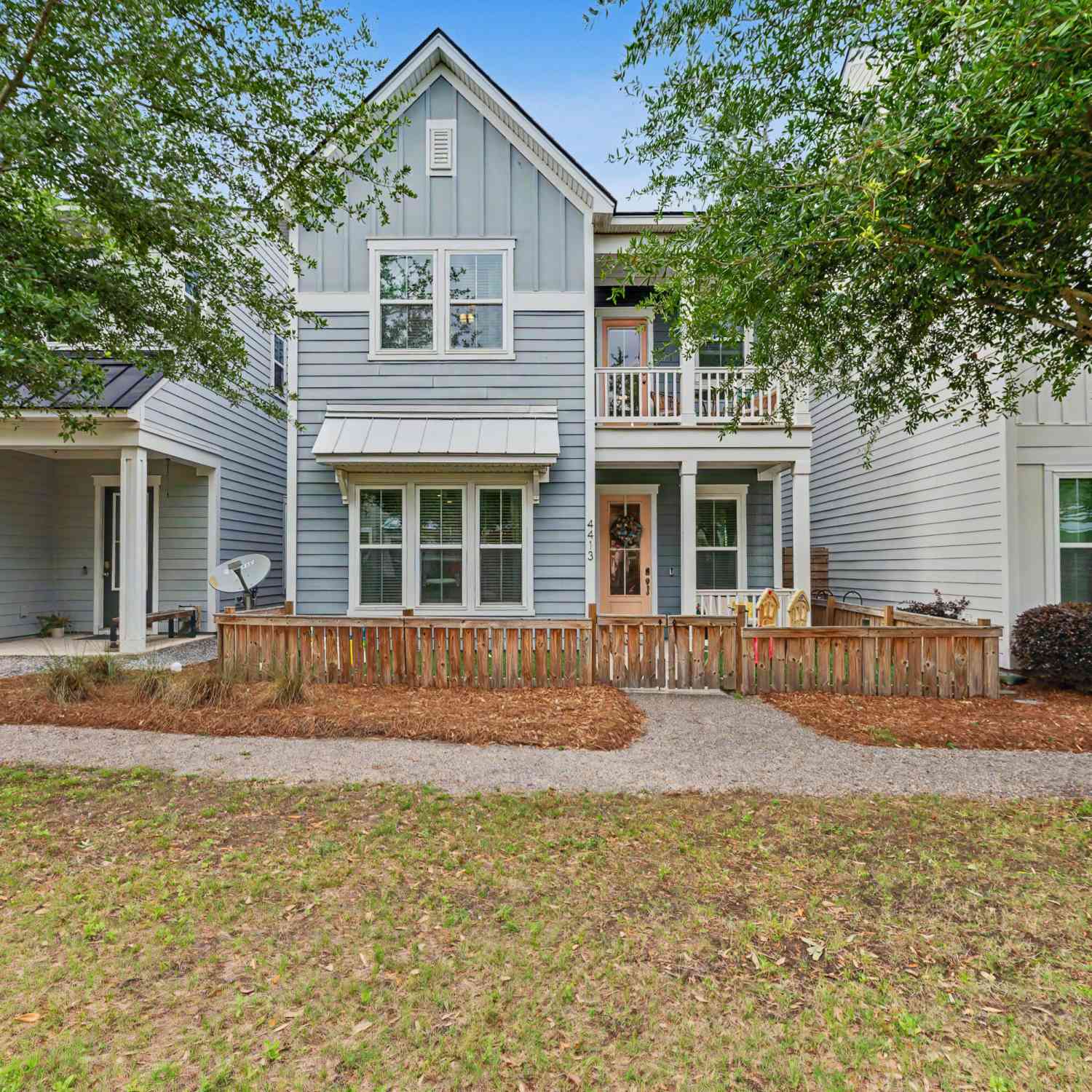 Homes For Sale - 4413 Louisa Lane<br/> Charleston County, North Charleston, SC 29405