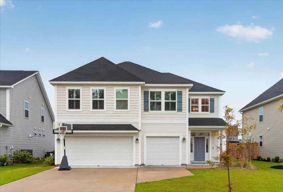 Homes For Sale - 429 Rowley Lane<br/> Berkeley County, Summerville, SC 29486