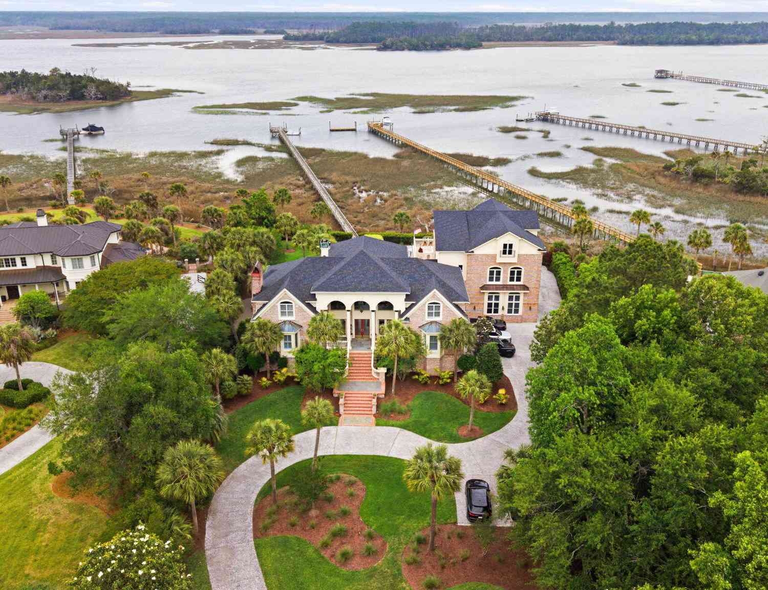 Homes For Sale - 4145 Colonel Vanderhorst Circle<br/> Mount Pleasant, SC 29466