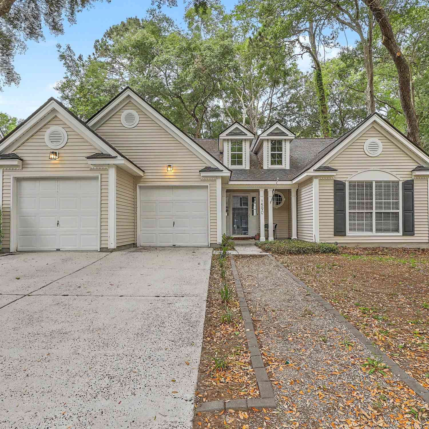 Homes For Sale - 1590 Harborsun Drive<br/> Charleston, SC 29412