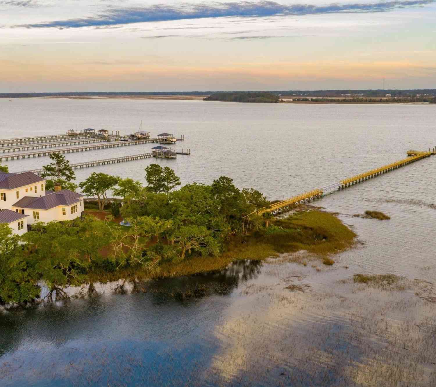 Homes For Sale - 401 Wayfaring Point<br/> Daniel Island, SC 29492