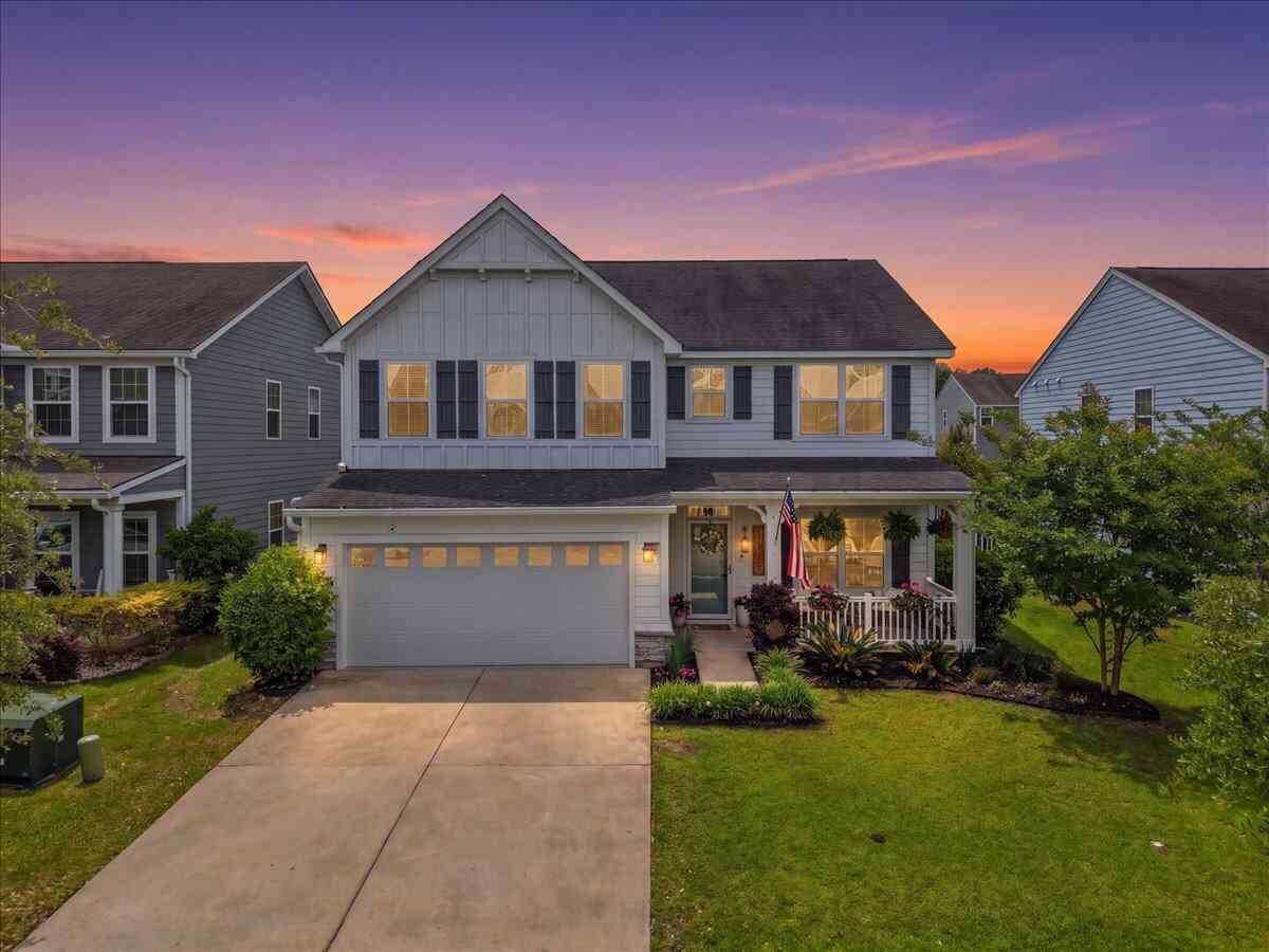 Homes For Sale - 208 Lynx Lane<br/> Summerville, SC 29483