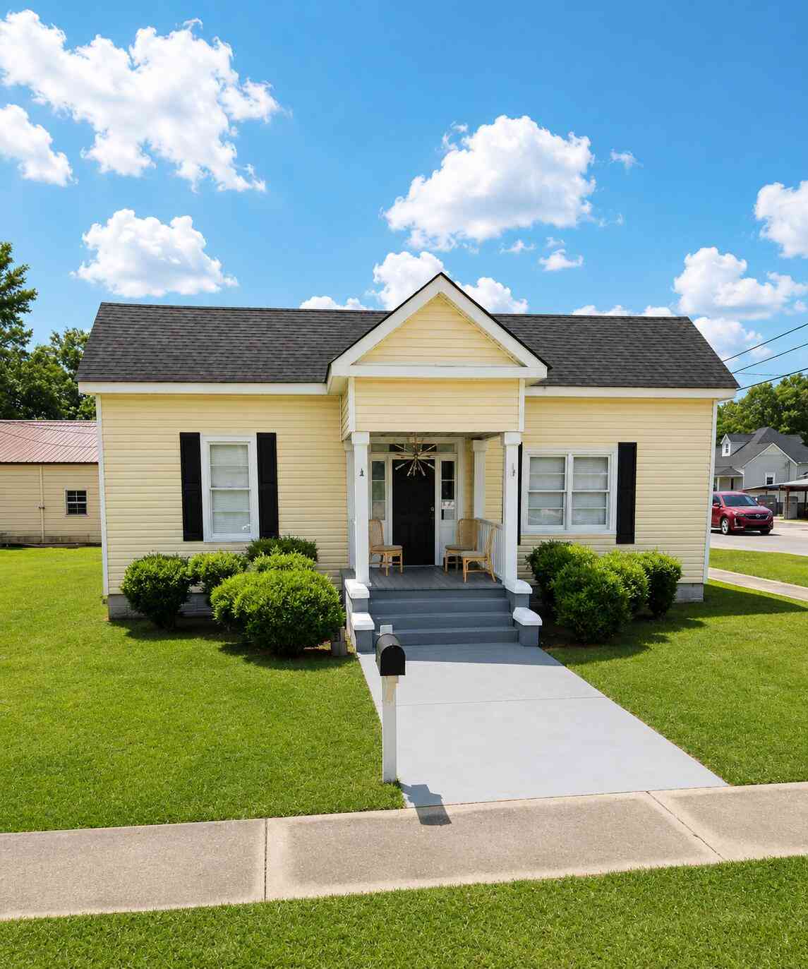 Multifamily For Sale - 48 W Huggins Street<br/> Manning, SC 29102