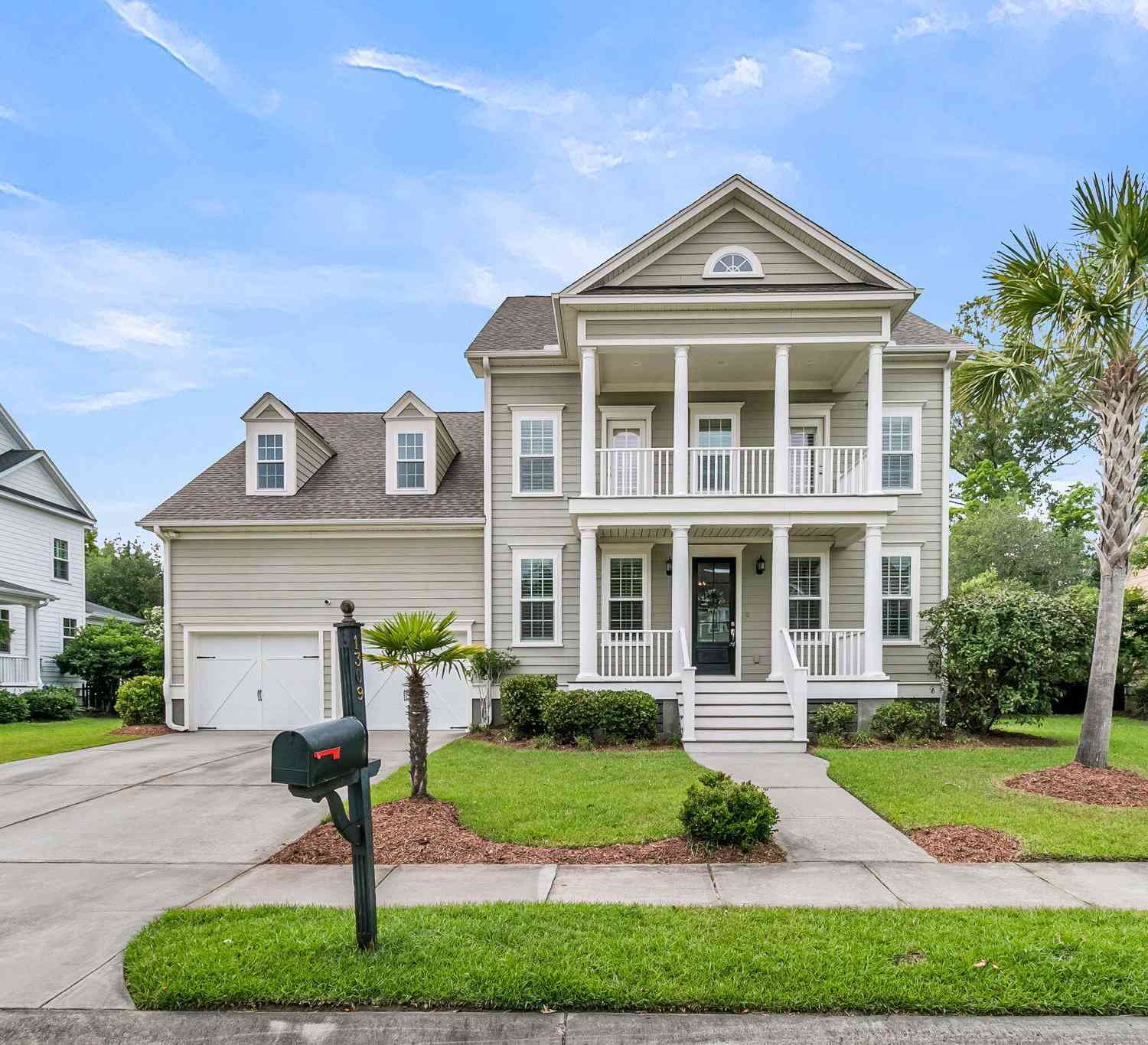 Homes For Sale - 1309 Whisker Pole Lane<br/> Mount Pleasant, SC 29466