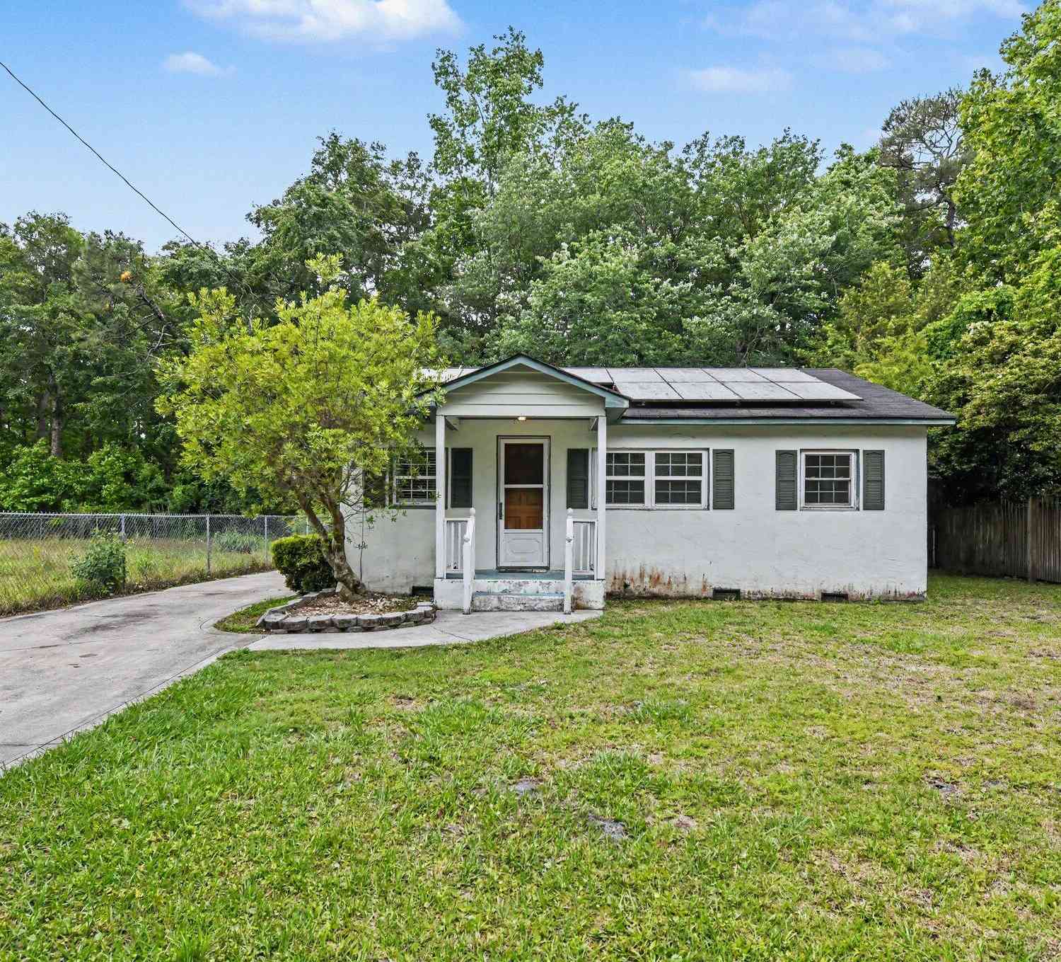 Homes For Sale - 1840 Grover Drive<br/> Johns Island, SC 29455