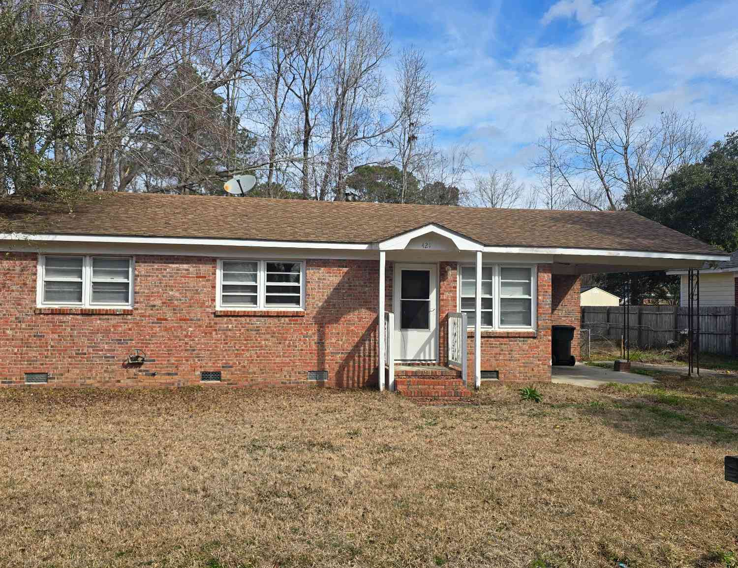 Homes For Sale - 421 Sarah Drive<br/> Goose Creek, SC 29445