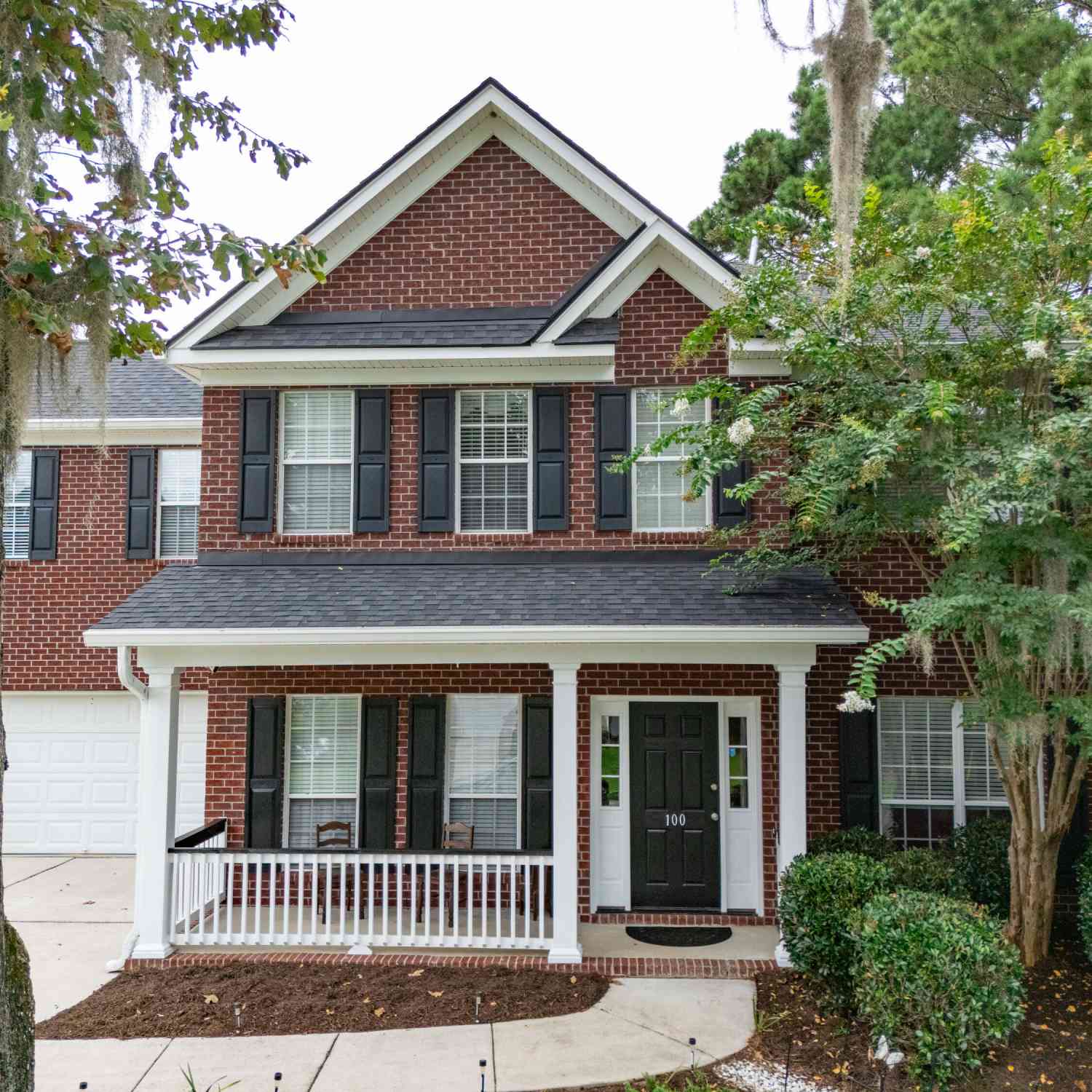Homes For Sale - 100 Temuco Lane<br/> Summerville, SC 29483