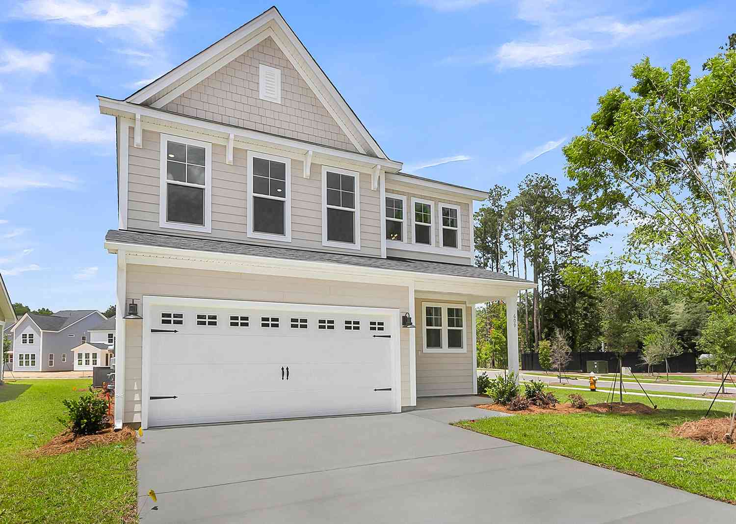 Homes For Sale - 609 Crosswick Street<br/> Summerville, SC 29483