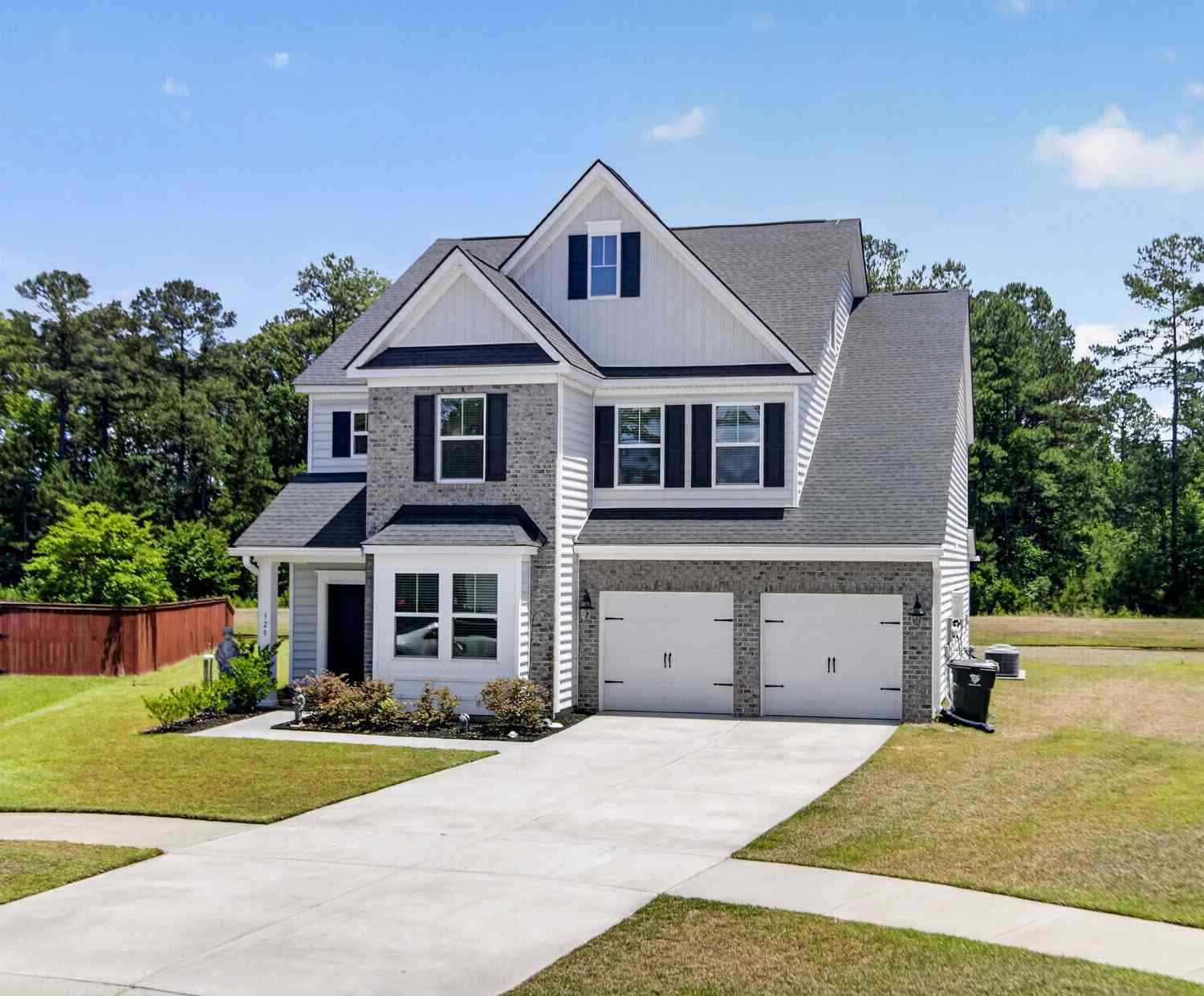 Homes For Sale - 328 Firewheel Court<br/> Summerville, SC 29486