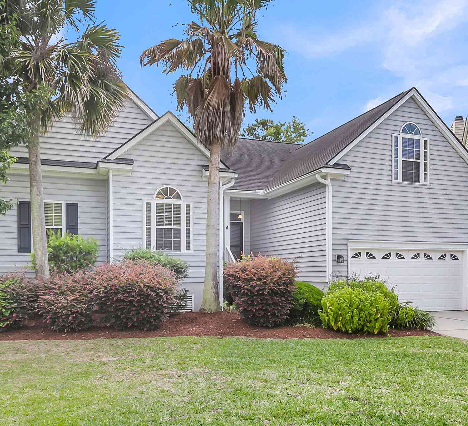 Homes For Sale - 2629 Coral Vine Court<br/> Mount Pleasant, SC 29464