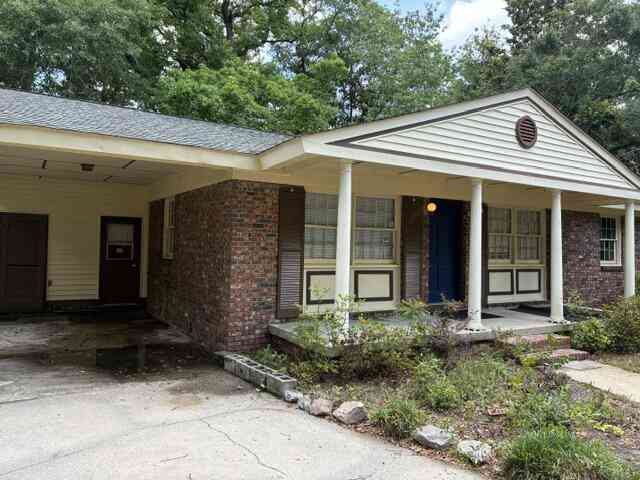 Homes For Sale - 1455 Village Road<br/> Charleston County, Charleston, SC 29407