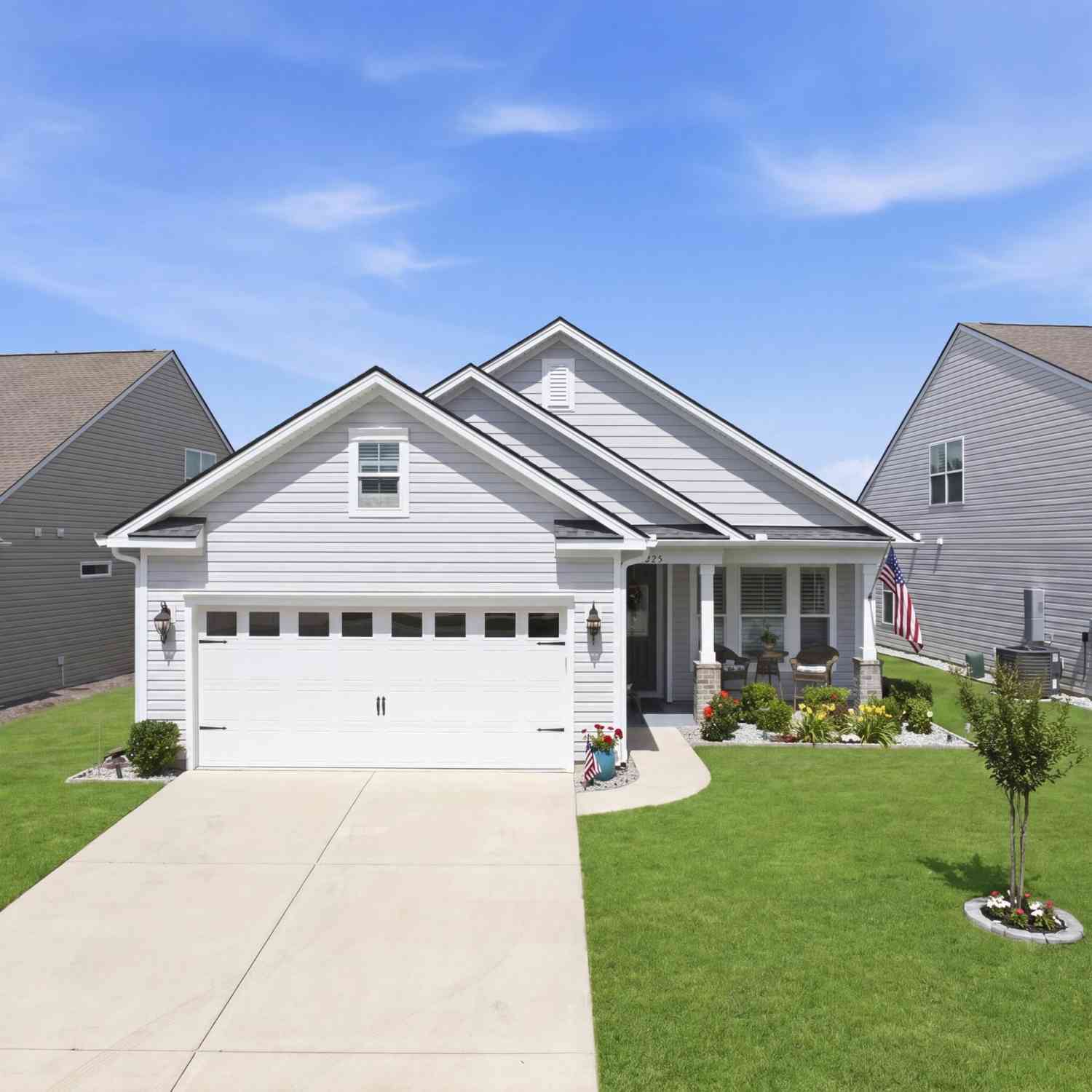 Homes For Sale - 133 Leeward Landing<br/> Summerville, SC 29486