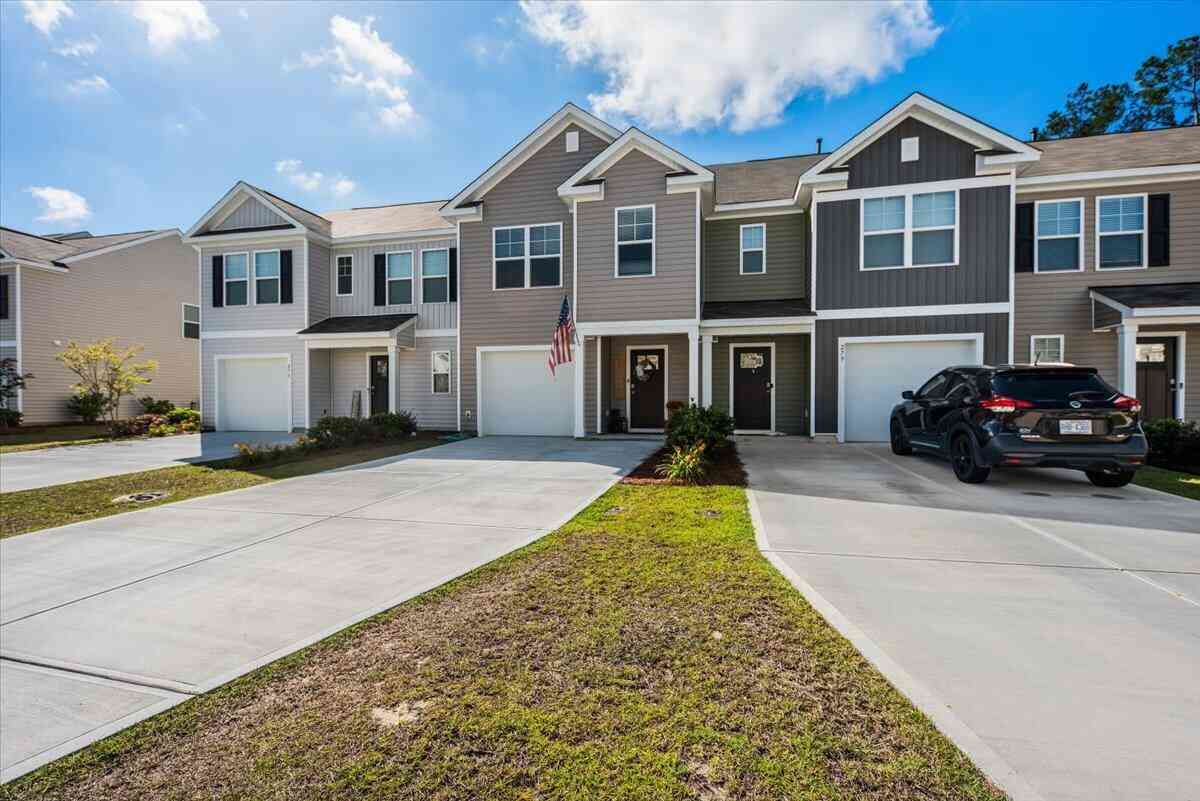 Townhouse For Sale - 277 Ivory Shadow Road<br/> Summerville, SC 29486