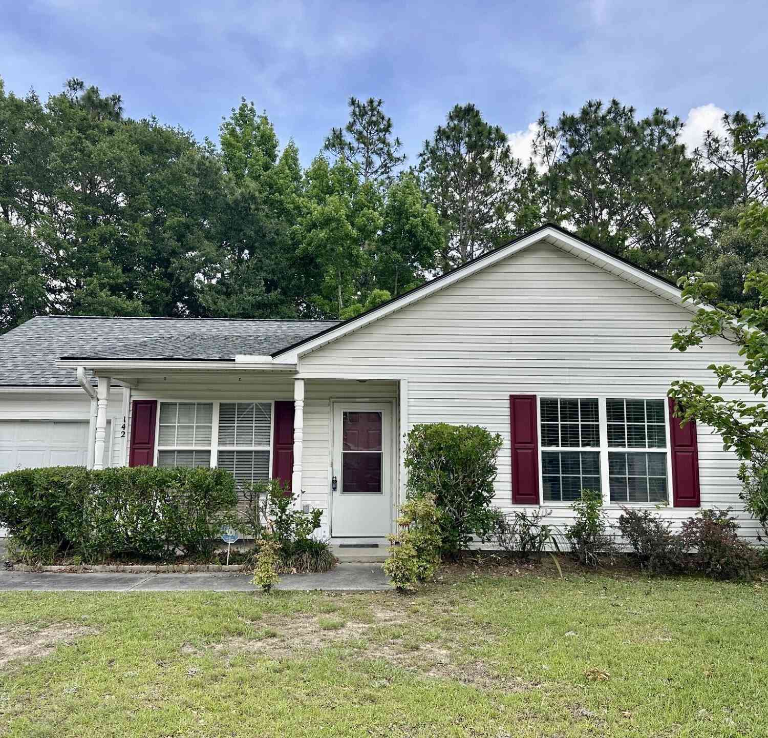 Homes For Sale - 142 Paddock Way<br/> Summerville, SC 29486