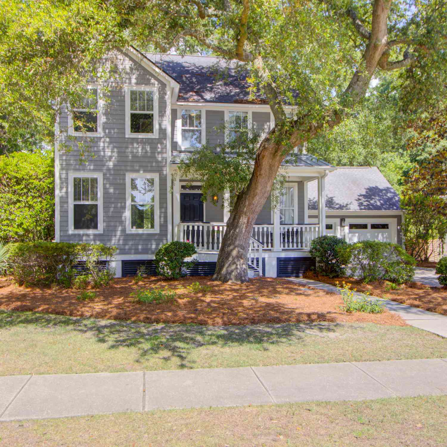 Homes For Sale - 1061 Barfield Street<br/> Charleston, SC 29492