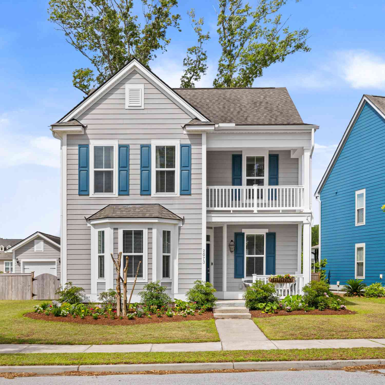 Homes For Sale - 2073 Kemmerlin Street<br/> Johns Island, SC 29455
