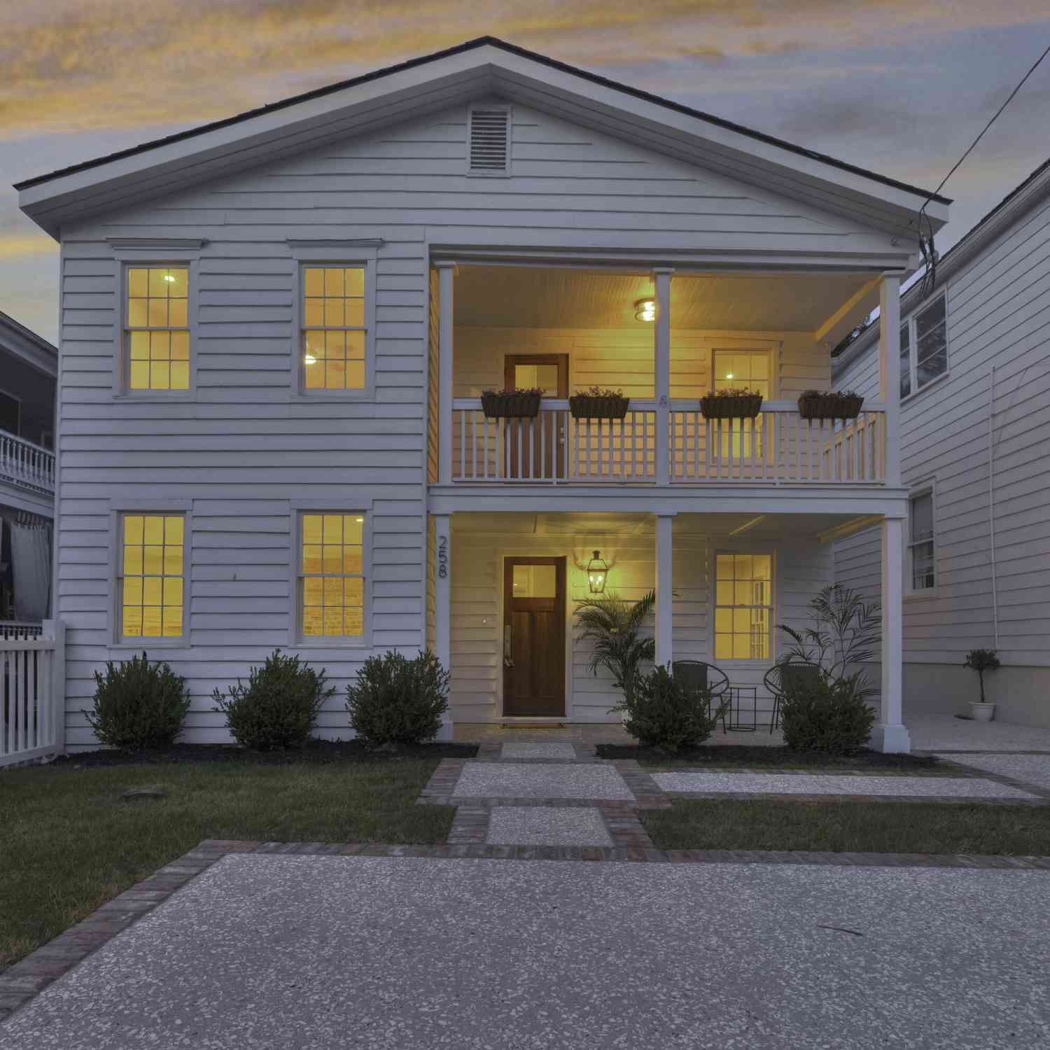 Homes For Sale - 258 Coming St. Street<br/> Charleston County, Charleston, SC 29403