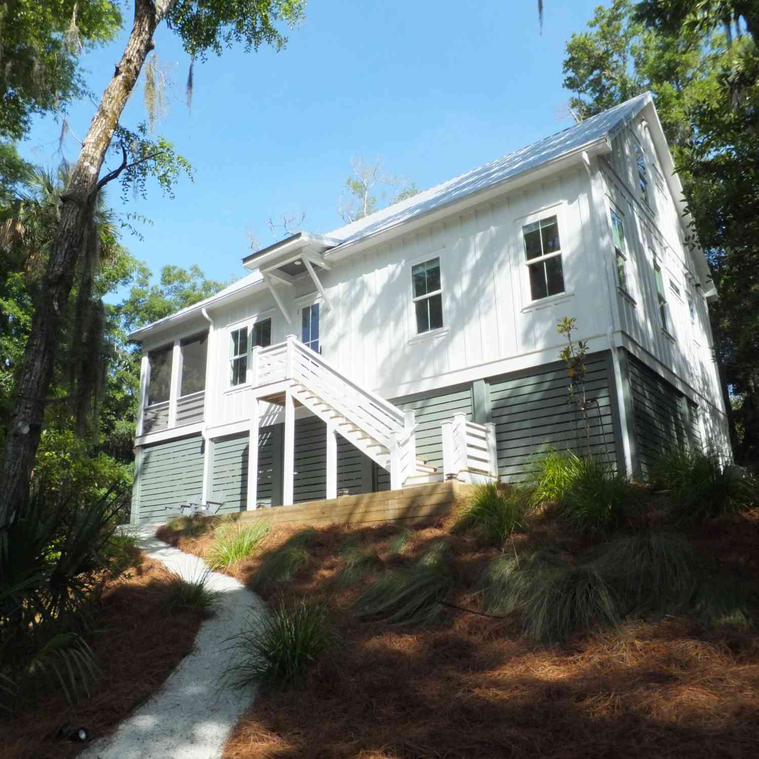 Homes For Sale - 575 Pelican Court<br/> Colleton County, Edisto Island, SC 29438