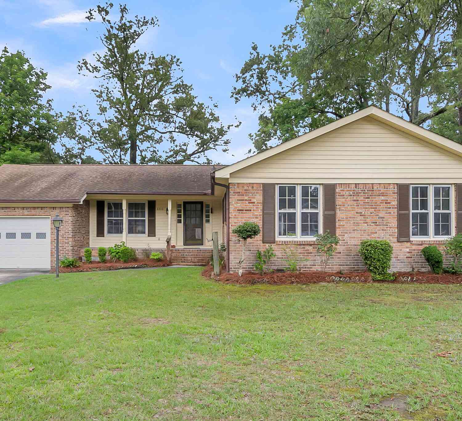 Homes For Sale - 8310 Greenridge Road<br/> Charleston County, North Charleston, SC 29406