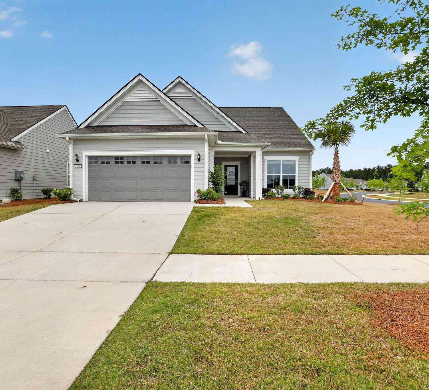 Homes For Sale - 300 Autumn Azalea Way<br/> Summerville, SC 29486