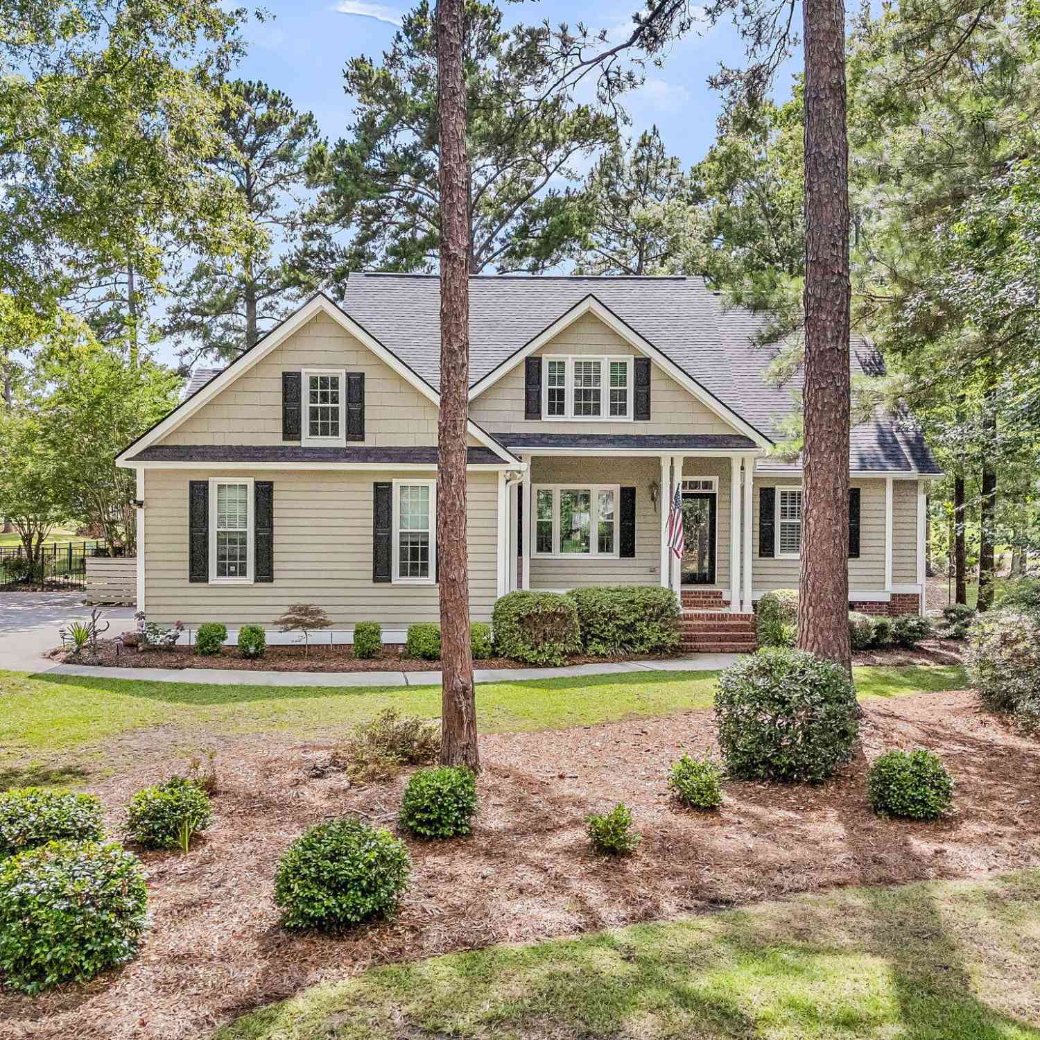 Homes For Sale - 195 Prestwick Court<br/> Summerville, SC 29483