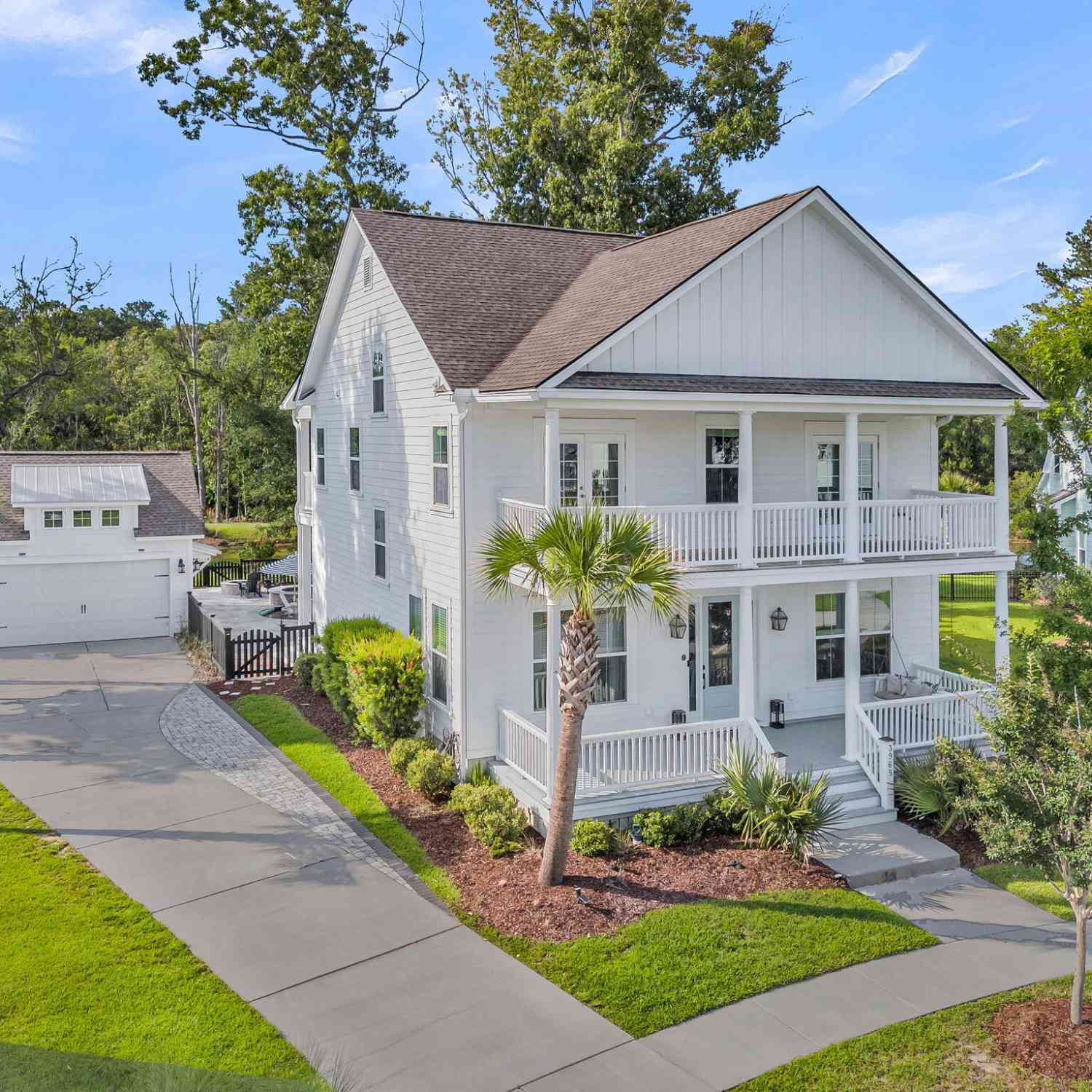 Homes For Sale - 3965 Bryson Lane<br/> Mount Pleasant, SC 29466