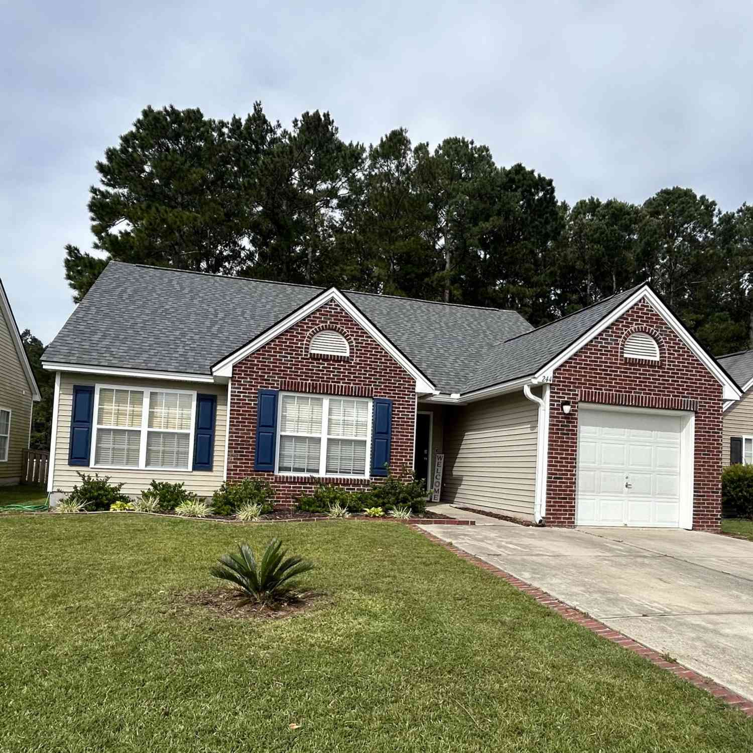 Homes For Rent - 244 Avonshire Drive<br/> Summerville, SC 29483