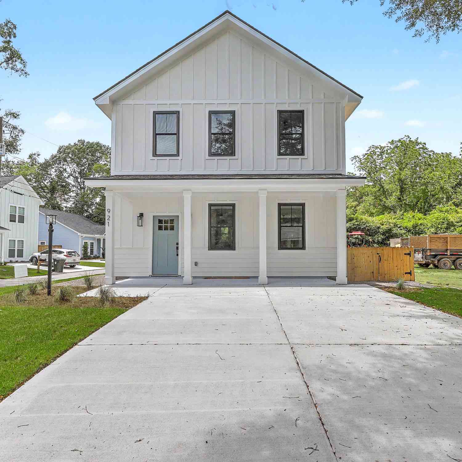 Homes For Sale - 921 Main Street<br/> Charleston County, Charleston, SC 29407
