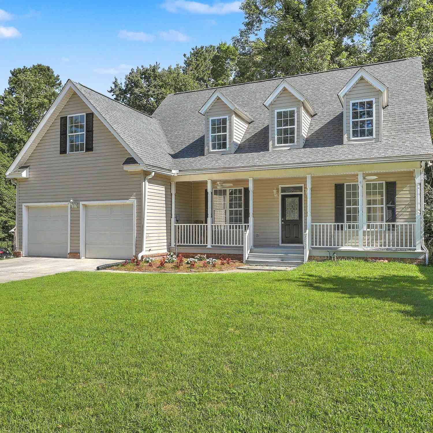 Homes For Sale - 2033 Shoal Creek Court<br/> Summerville, SC 29483