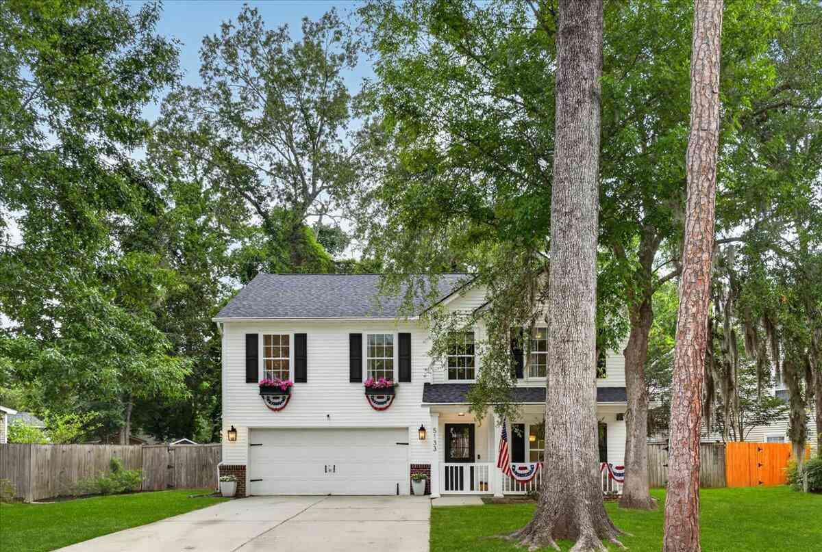 Homes For Sale - 5133 Morrow Lane<br/> Summerville, SC 29485