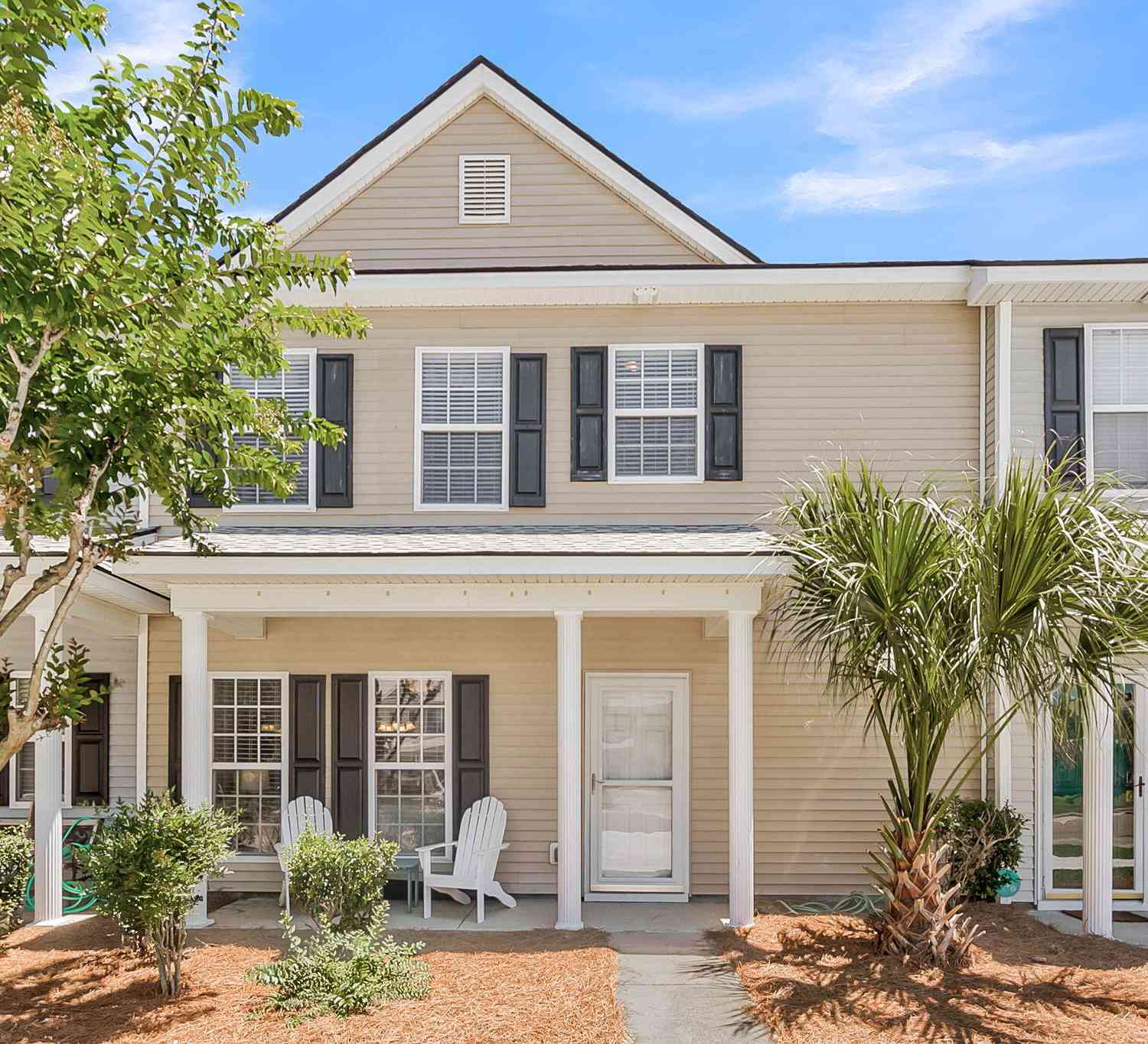 Townhouse For Sale - 134 Broad River Drive<br/> Summerville, SC 29485