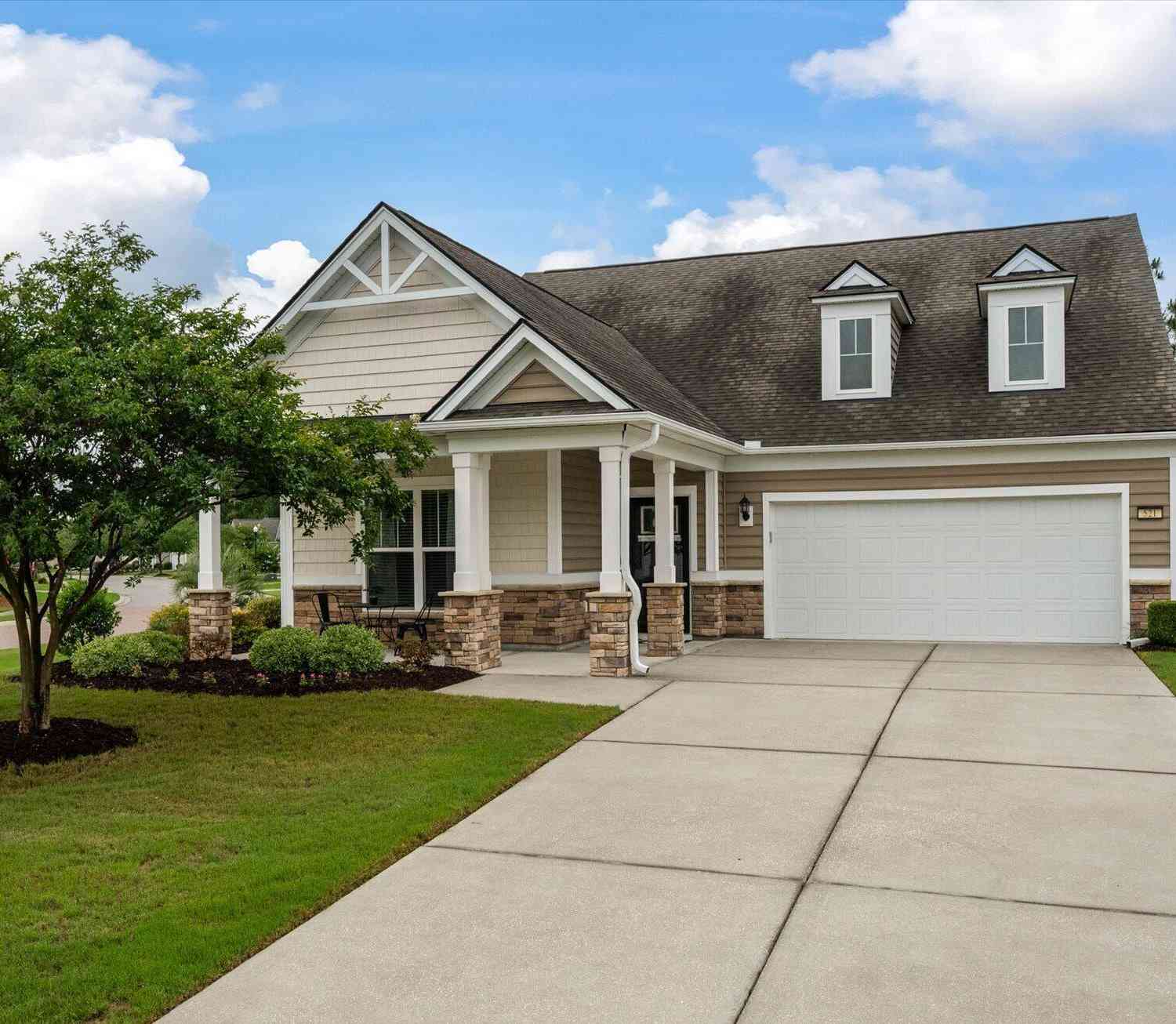 Homes For Sale - 521 Tranquil Waters Way<br/> Summerville, SC 29486