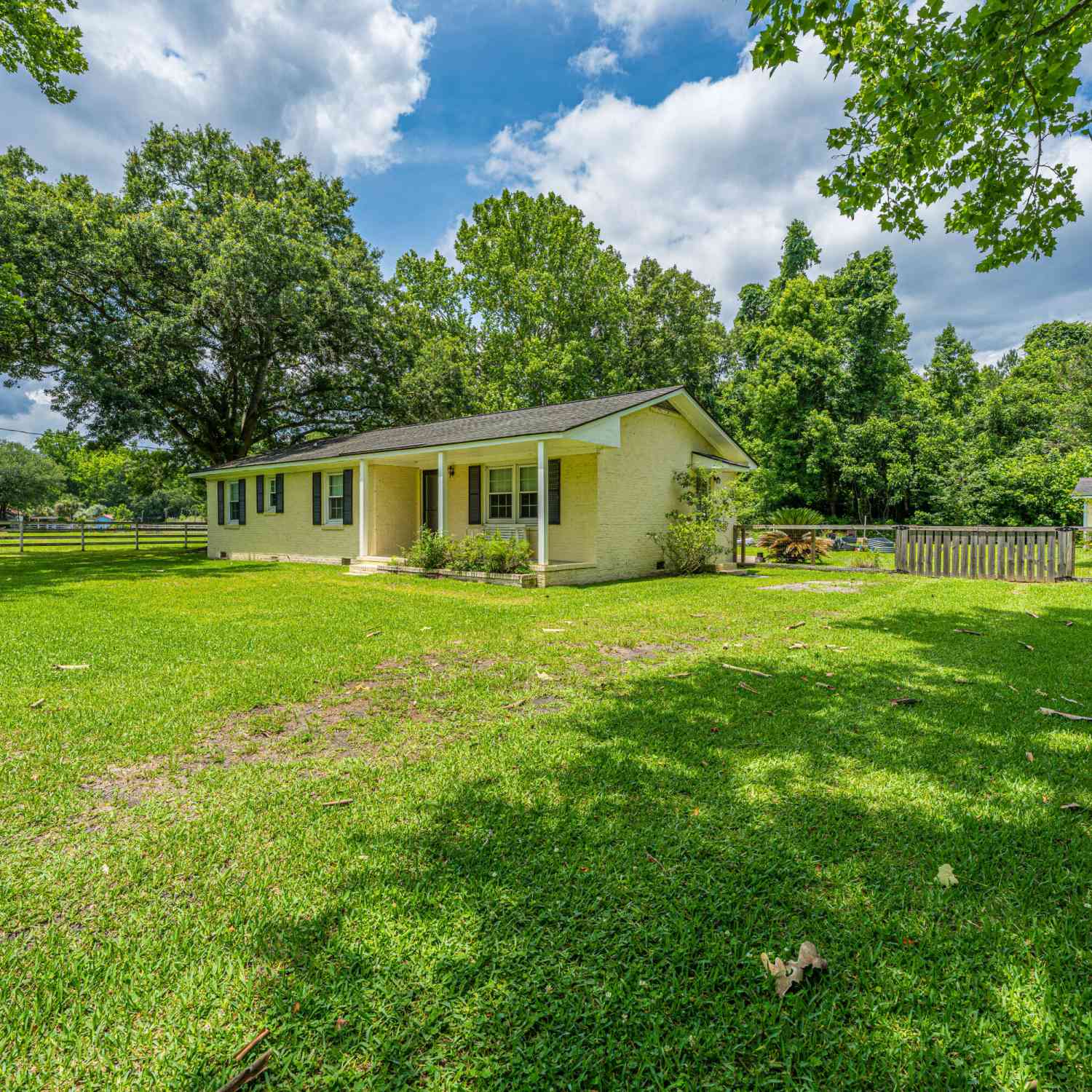 Homes For Sale - 7372 Commodore Road<br/> Charleston County, Yonges Island, SC 29449