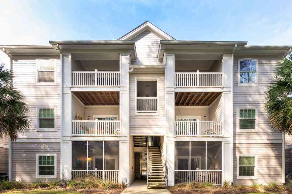 Homes For Rent - 1300 Park West Boulevard #610<br/> Mount Pleasant, SC 29466