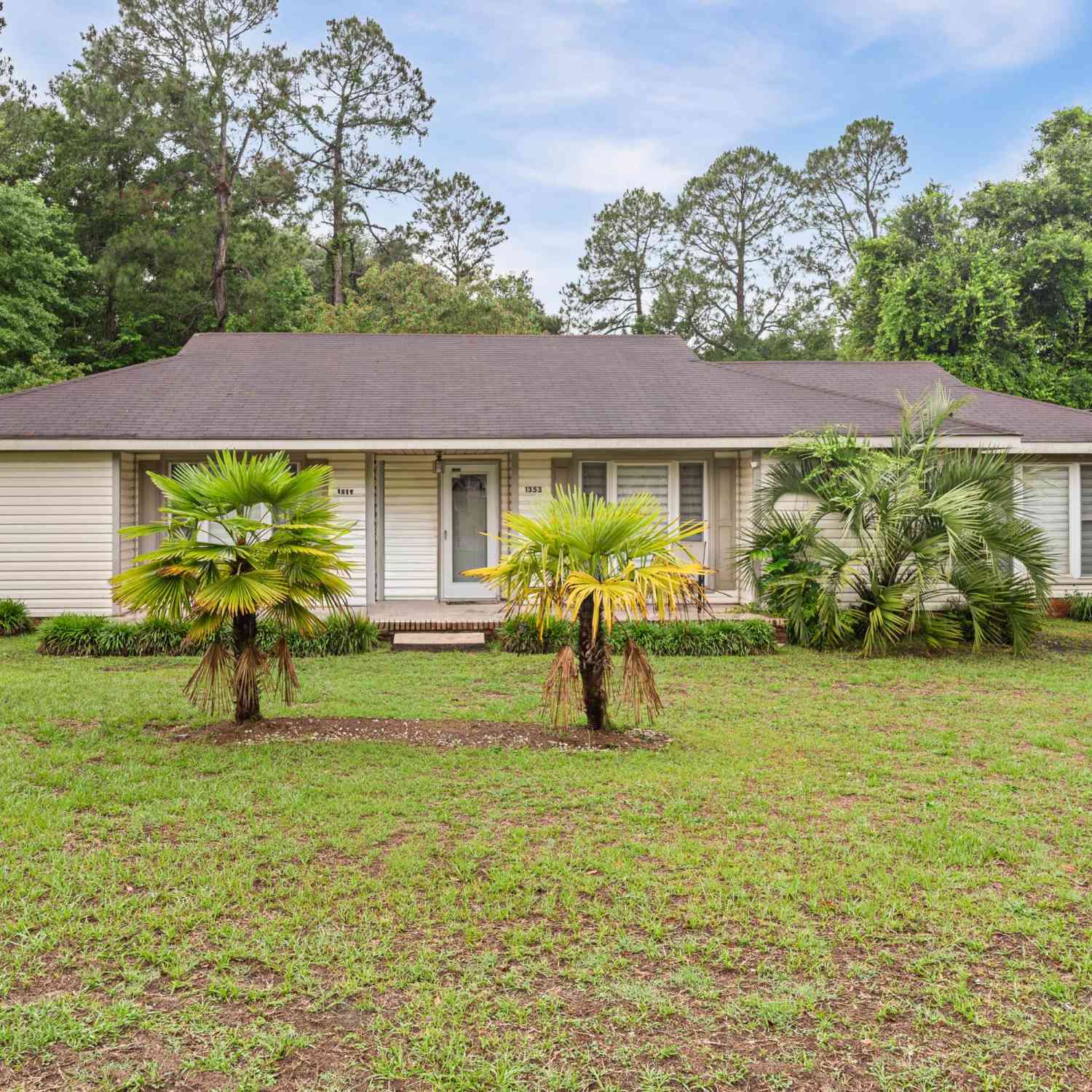Homes For Sale - 1353 Marshall Street<br/> Orangeburg, SC 29118