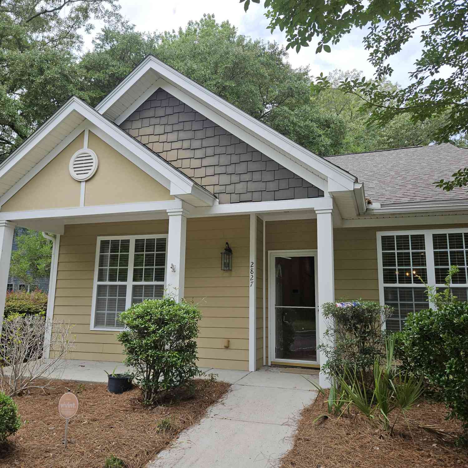 Townhouse For Sale - 2827 Sweetleaf Lane<br/> Johns Island, SC 29455