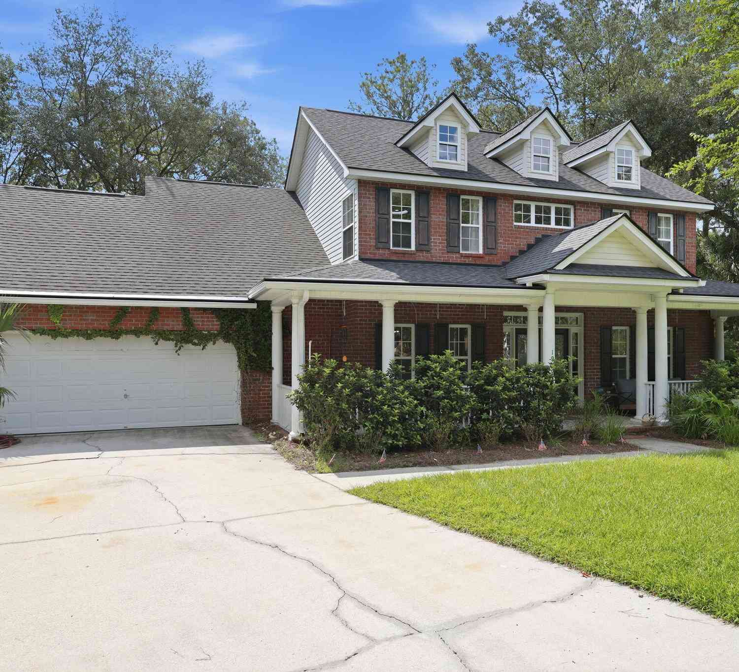 Homes For Sale - 1929 Dunes Mill Way<br/> Mount Pleasant, SC 29466