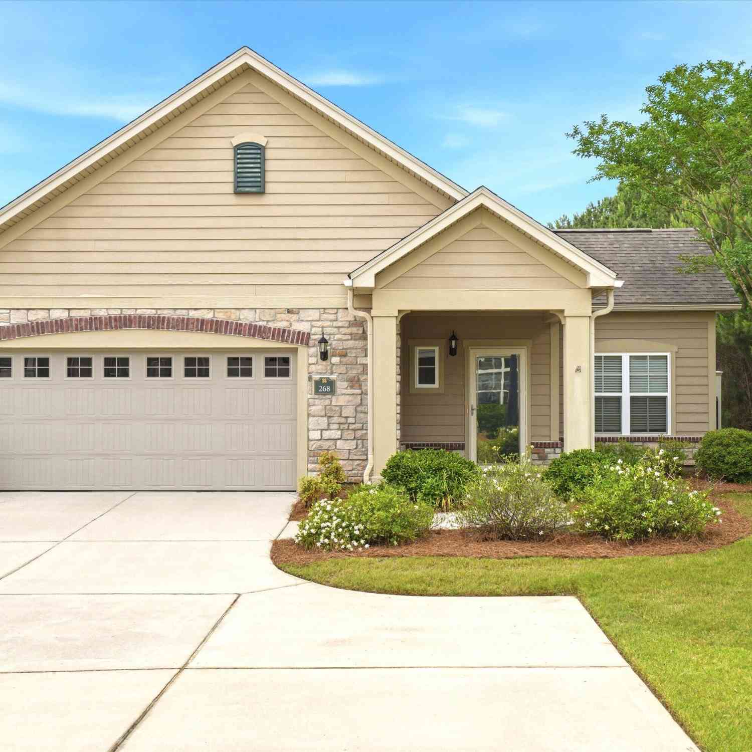 Homes For Sale - 268 Village Stone Circle<br/> Summerville, SC 29486