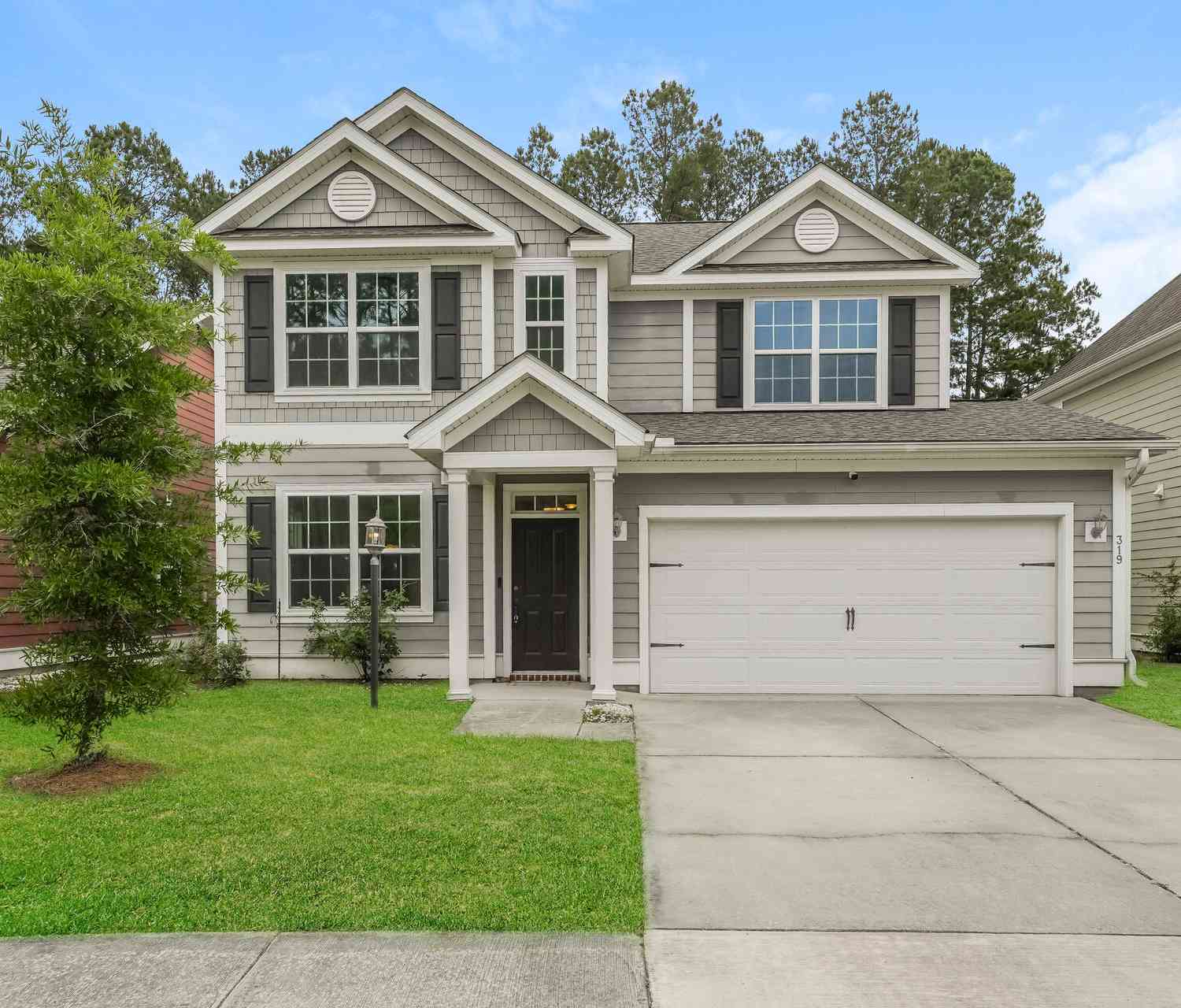 Homes For Sale - 319 Whispering Breeze Lane<br/> Summerville, SC 29486