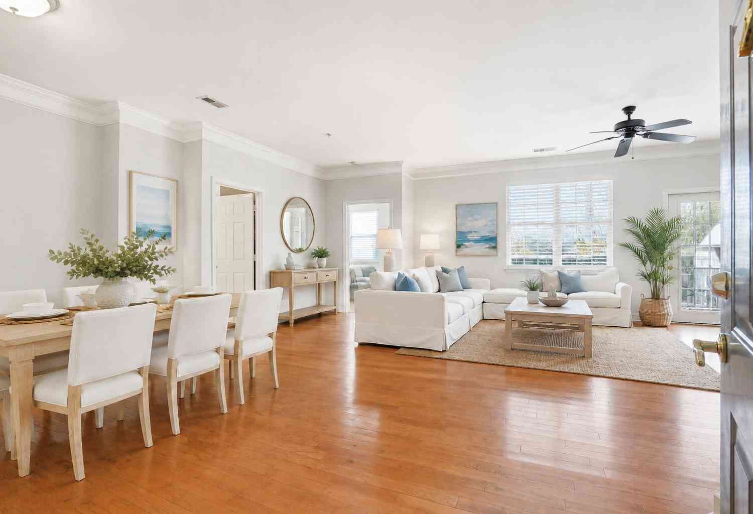 Condo For Sale - 1533 Cambridge Lakes Drive #UNIT 203D<br/> Mount Pleasant, SC 29464