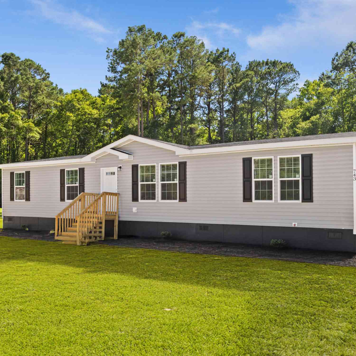 Homes For Sale - 743 Roscoe Court<br/> Berkeley County, Cross, SC 29436