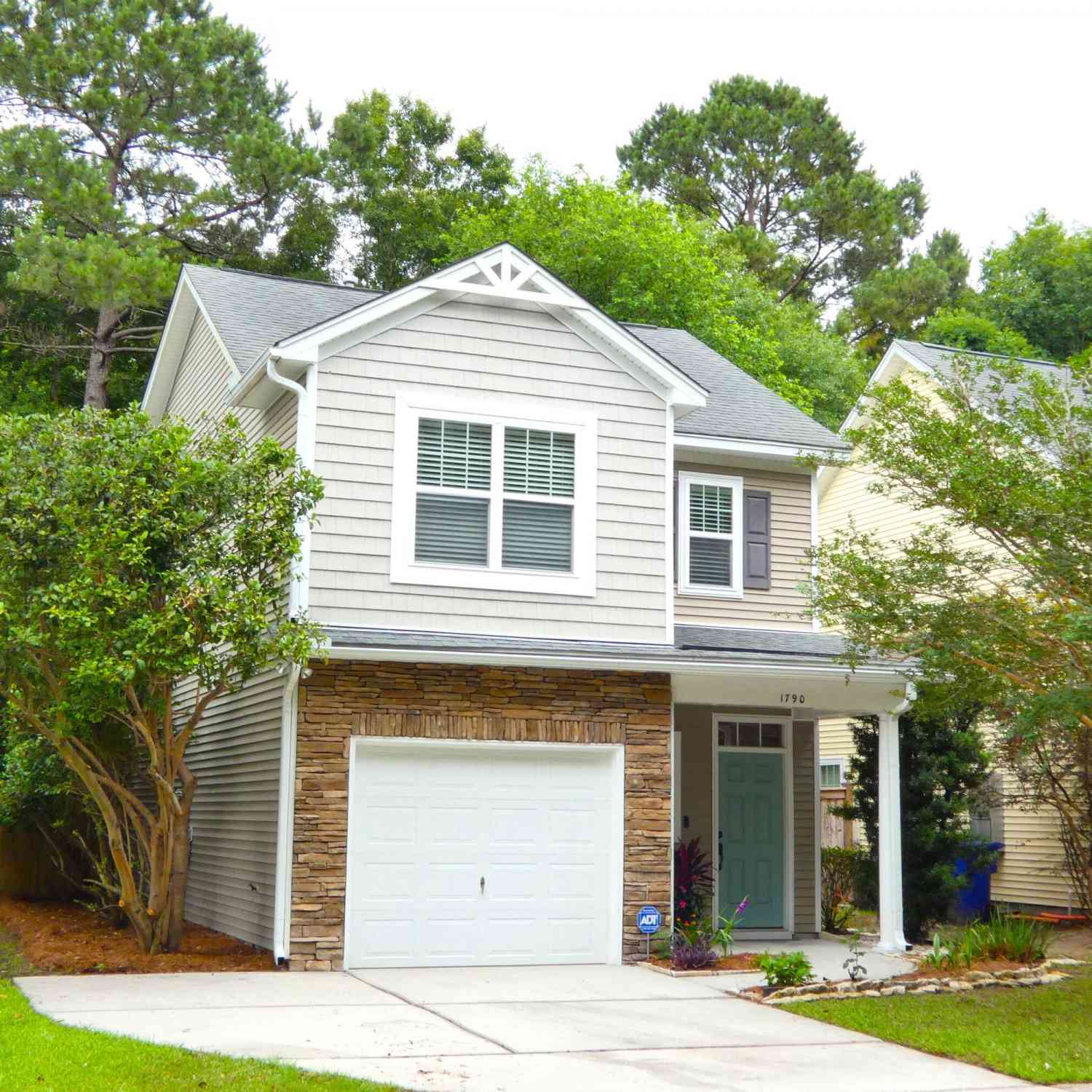 Homes For Sale - 1790 Towne Street<br/> Johns Island, SC 29455