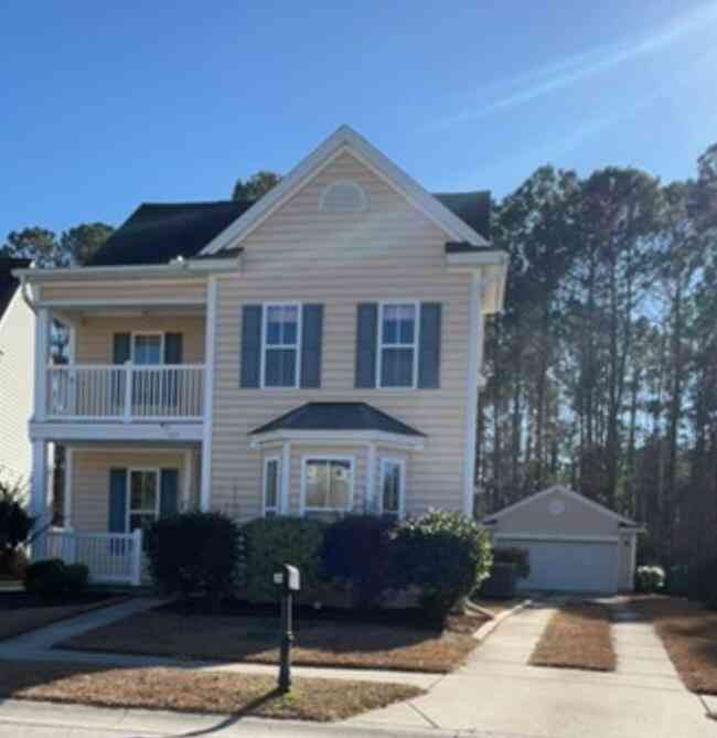 Homes For Rent - 132 Avonshire Drive<br/> Summerville, SC 29483