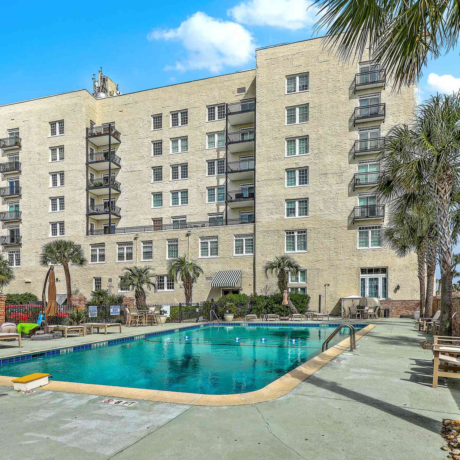 Homes For Rent - 1 King Street #603<br/> Charleston, SC 29401