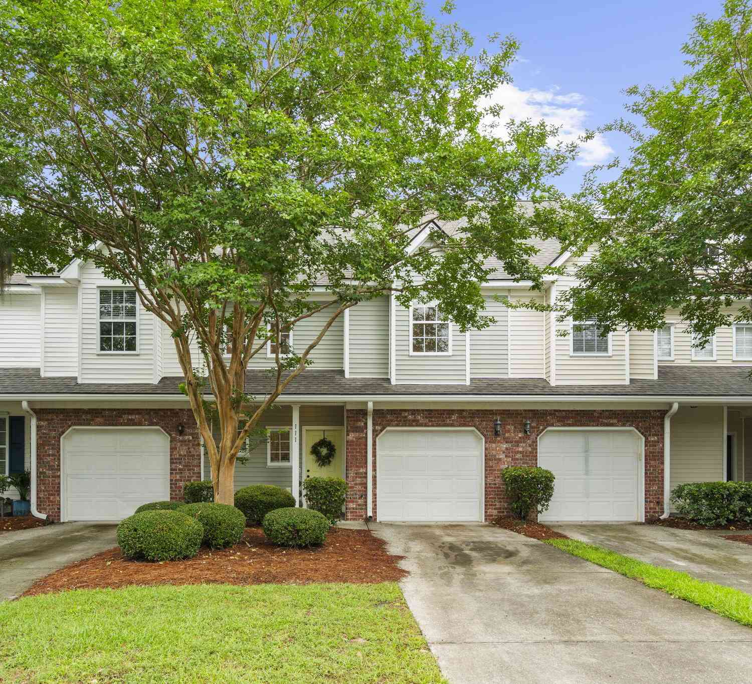 Townhouse For Sale - 111 Larissa Drive<br/> Charleston County, Charleston, SC 29414