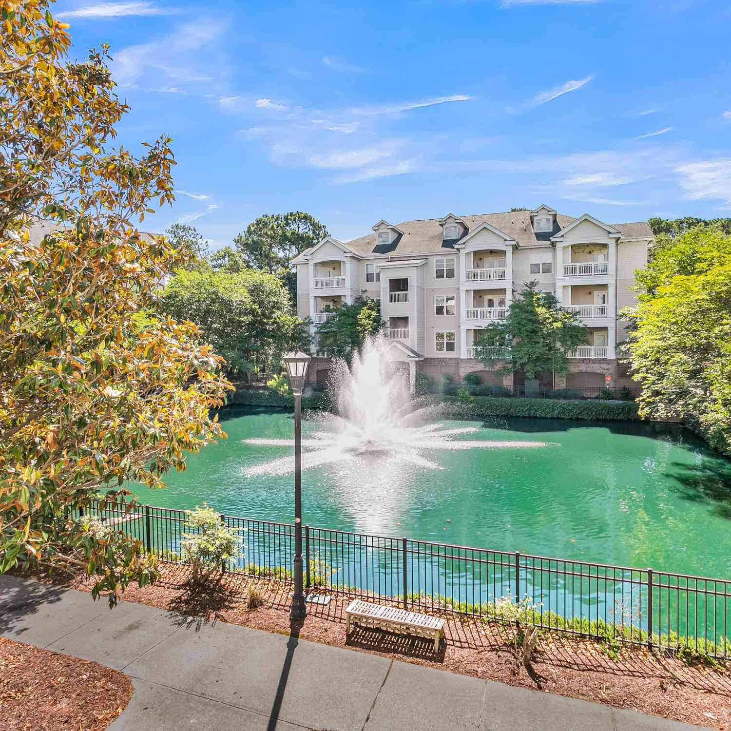 Condo For Sale - 2244 Ashley Crossing Drive #215<br/> Charleston County, Charleston, SC 29414