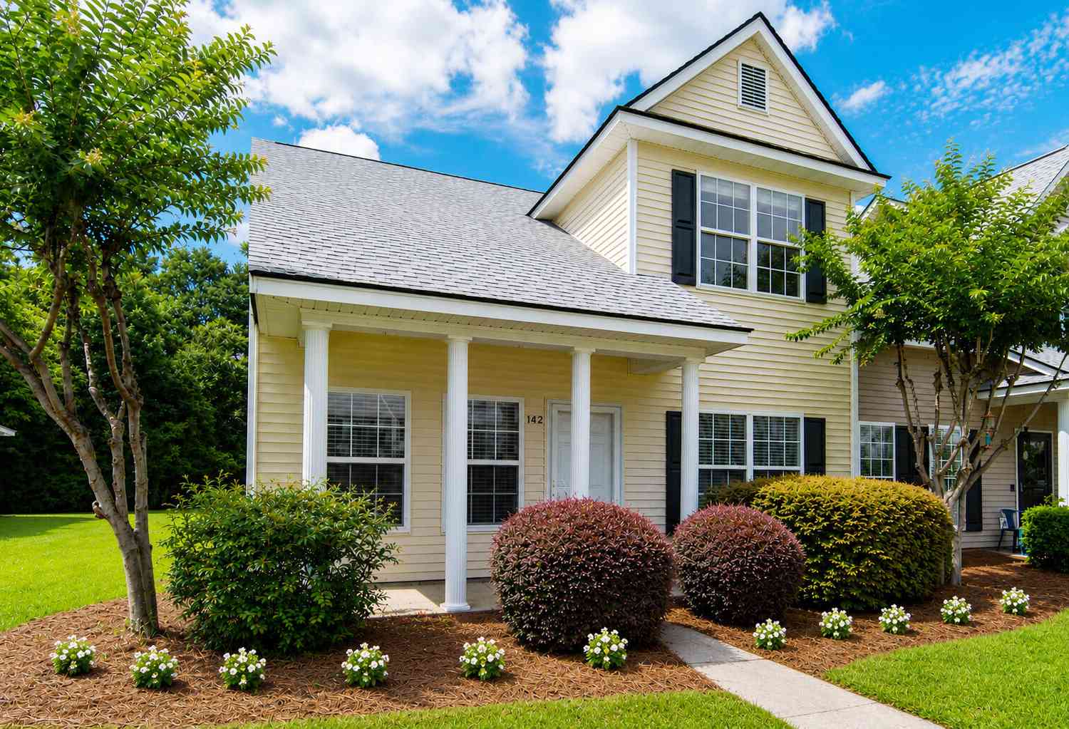 Townhouse For Sale - 142 Black River Drive<br/> Summerville, SC 29485
