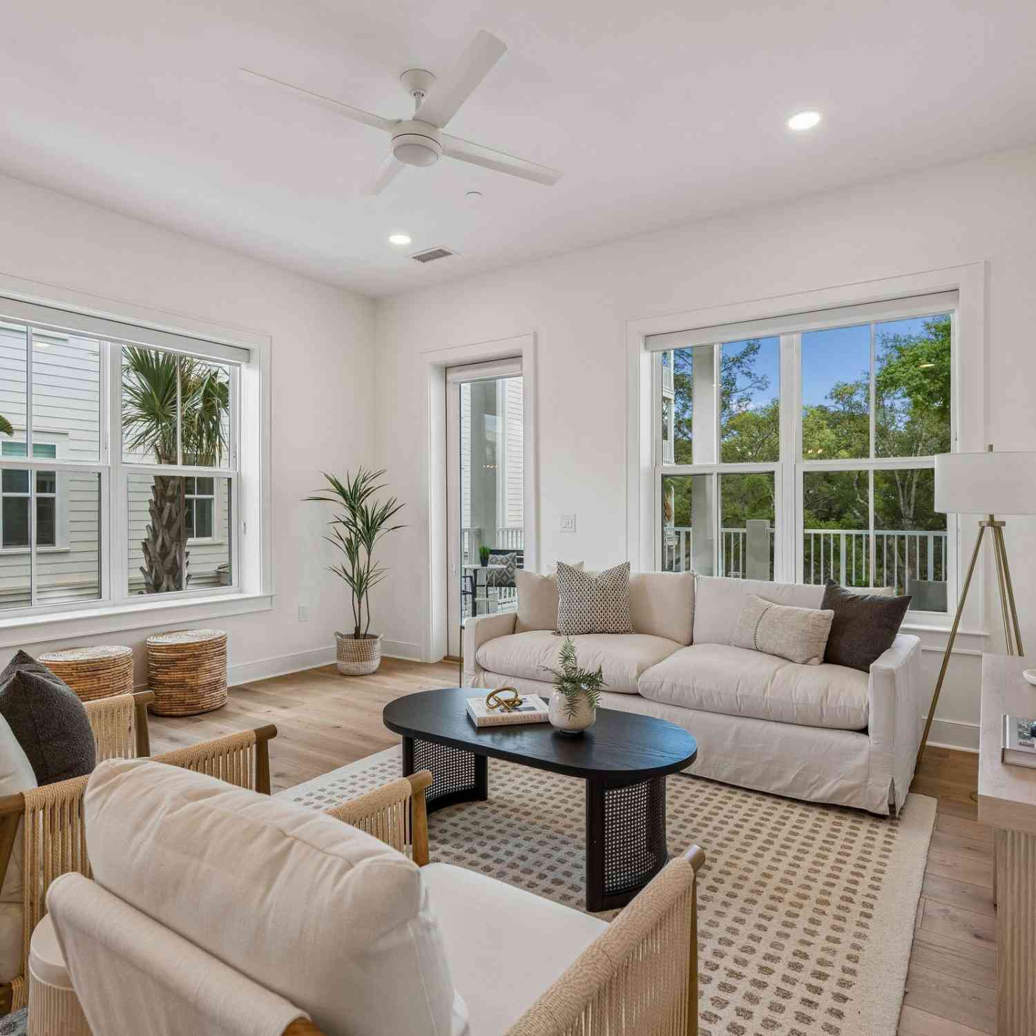Homes For Rent - 540 Helmsman Street #1222<br/> Charleston, SC 29492
