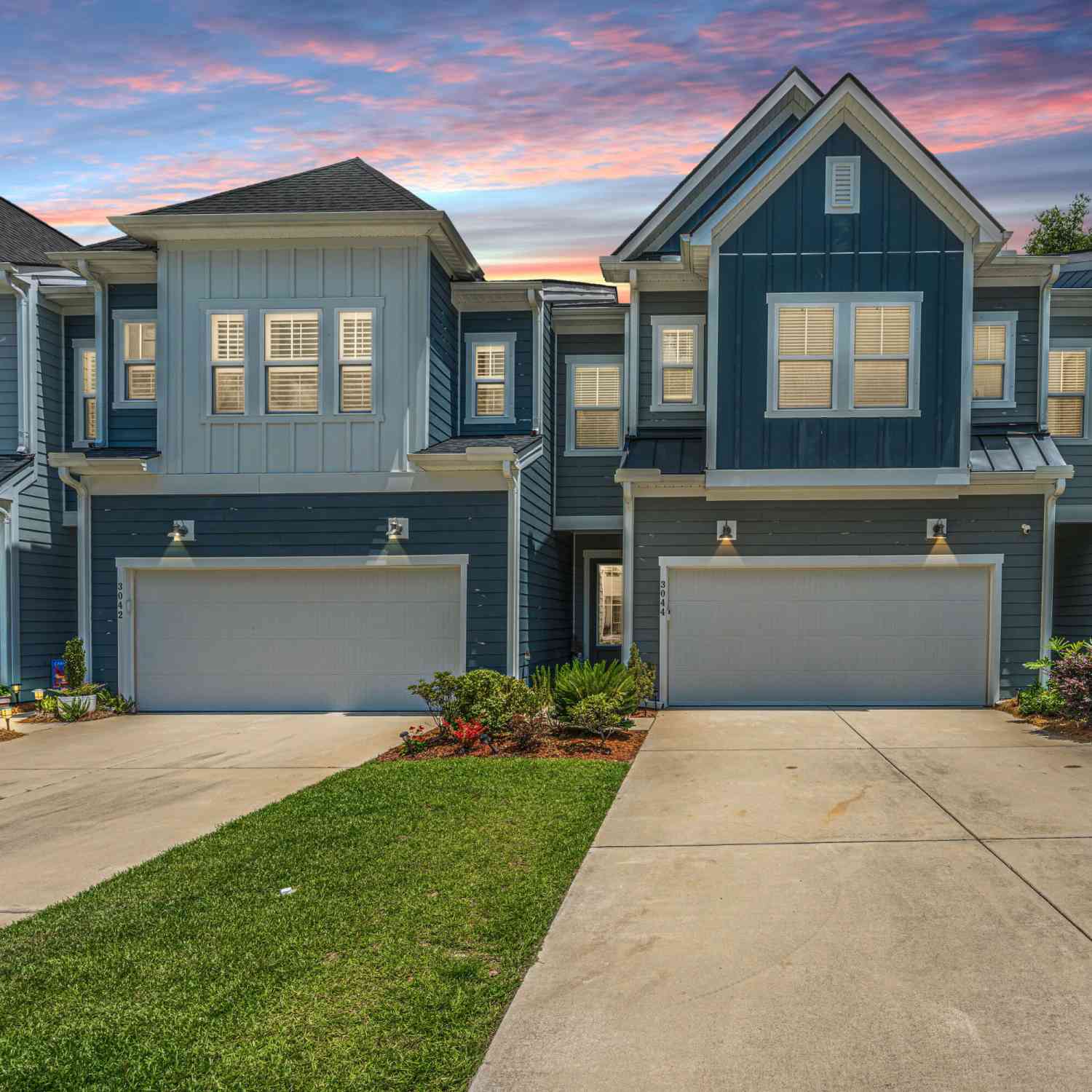 Townhouse For Sale - 3044 Emma Lane<br/> Mount Pleasant, SC 29466